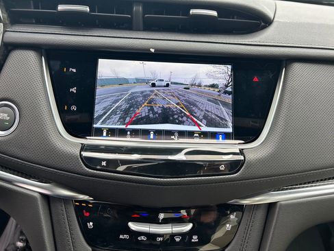 New 2026 Cadillac XT5 Sportv w/ LPO, Floor Liner Package image 22