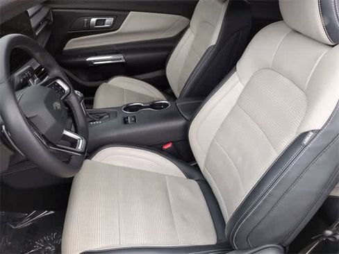 Used 2024 Ford Mustang GT Premium image 15