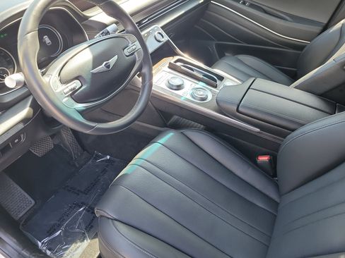 Used 2024 Genesis GV80 2.5T AWD/4WD image 20