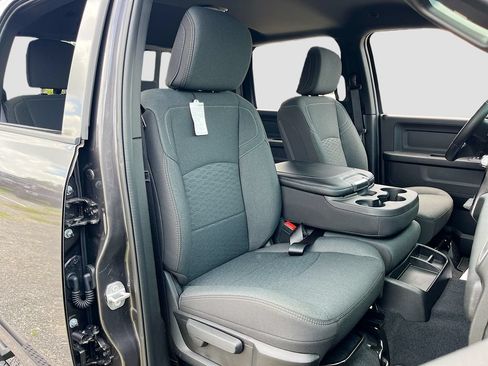 New 2026 RAM 3500 Tradesman AWD/4WD image 26