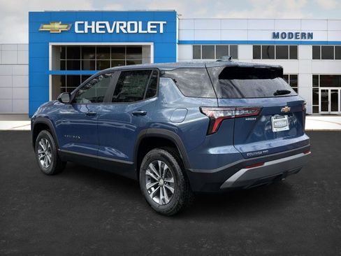 New 2026 Chevrolet Equinox LT image 3