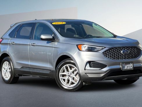 Used 2024 Ford Edge SEL image 2