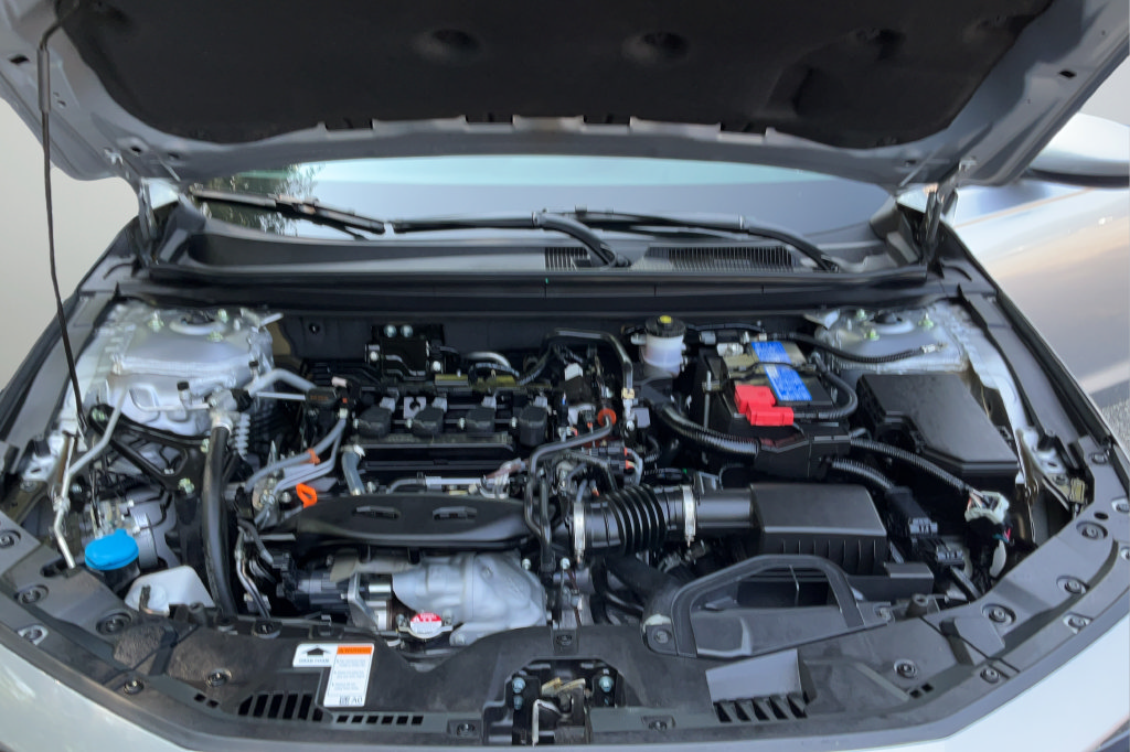 Used 2025 Honda Accord LX image 25