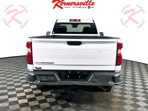 Used 2025 Chevrolet Silverado 2500 W/T w/ WT Convenience Package image 6