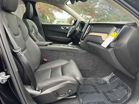 New 2026 Volvo XC60 B5 Ultra w/ Protection Package Premier image 10
