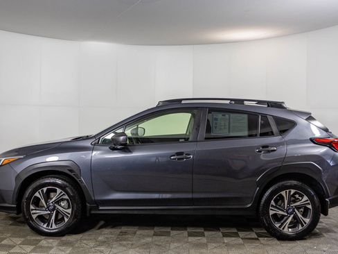Used 2024 Subaru Crosstrek 2.0i Premium image 17