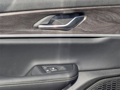 New 2025 Jeep Grand Cherokee Limited image 29