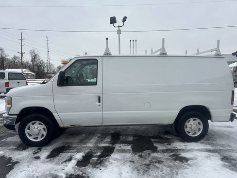 Used 2009 Ford E-250 and Econoline 250 E 250 3dr Cargo Van image 7