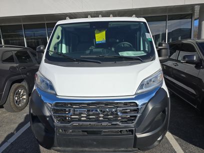 Used 2024 RAM ProMaster 2500 w/ Quick Order Package 22G SLT