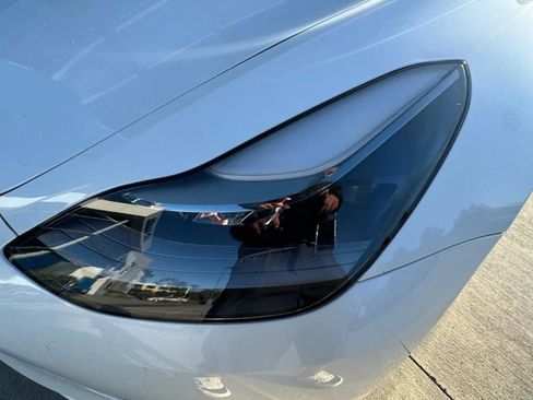 Used 2022 Tesla Model 3 Long Range image 41