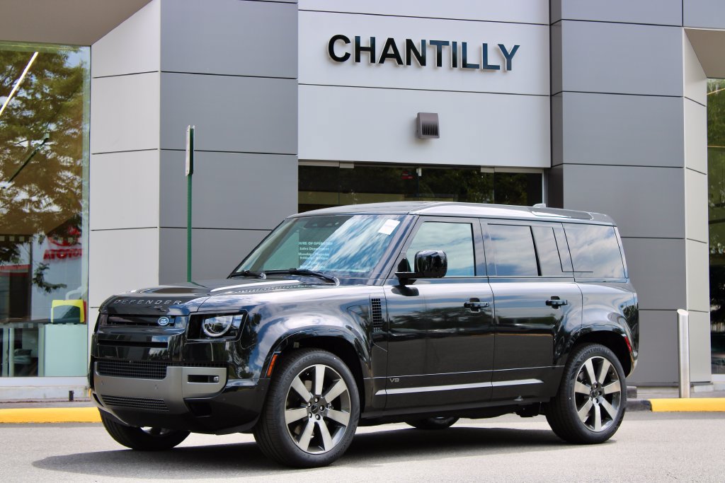 New 2026 Land Rover Defender 110 V8 AWD/4WD image 1