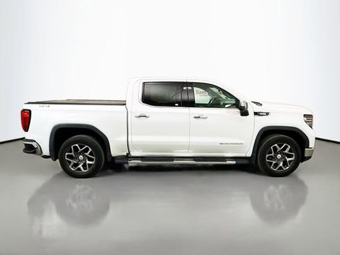 Used 2022 GMC Sierra 1500 SLT w/ SLT Premium Plus Package image 10