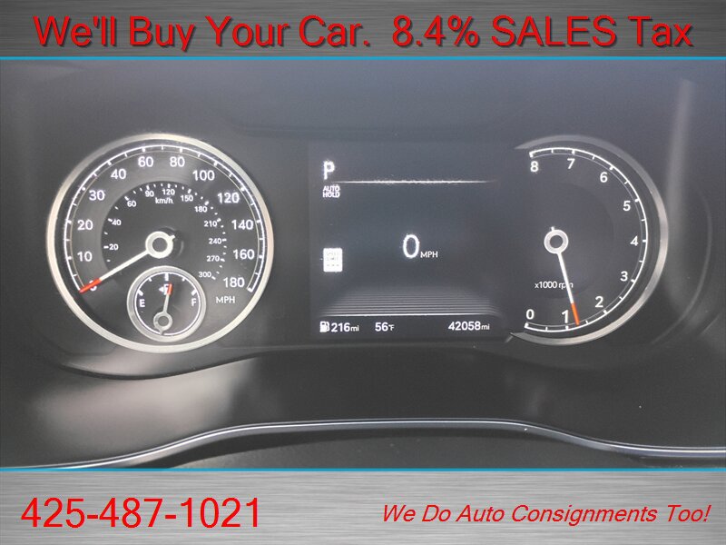 Used 2025 Genesis G70 2.5T RWD image 17