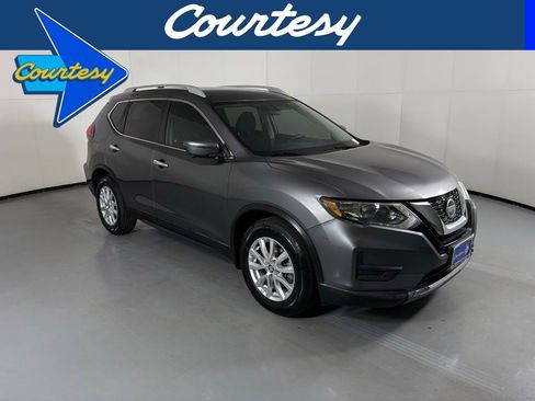 Used 2018 Nissan Rogue SV w/ Sun & Sound Touring Package FWD image 1