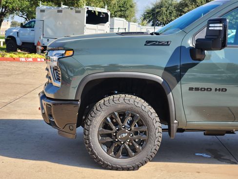 New 2026 Chevrolet Silverado 2500 LT w/ Trail Boss Package image 15