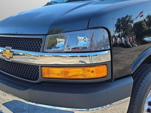 New 2025 Chevrolet Express 2500 w/ Driver Convenience Package image 7