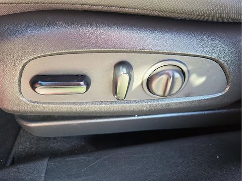 Certified 2023 Chevrolet TrailBlazer RS image 15