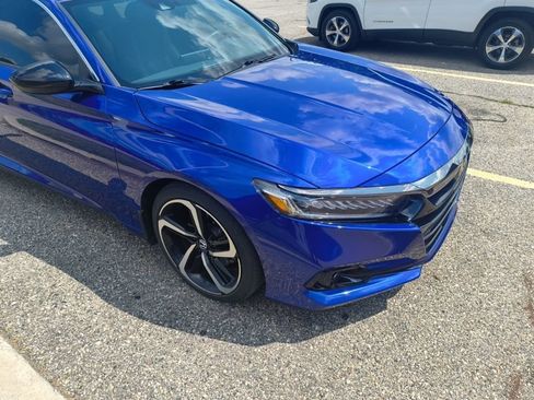 Used 2022 Honda Accord Sport image 1