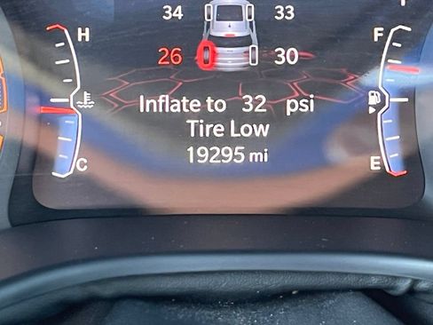 Used 2025 Jeep Compass Limited AWD/4WD image 19
