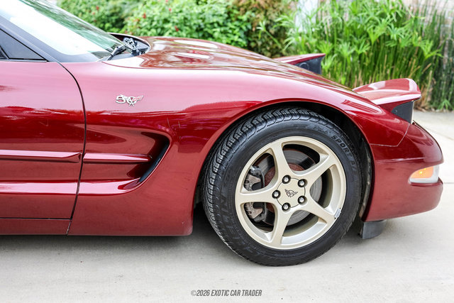 Used 2003 Chevrolet Corvette Convertible w/ Preferred Equipment Group1 RWD image 10