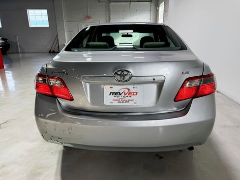 Used 2007 Toyota Camry LE image 6