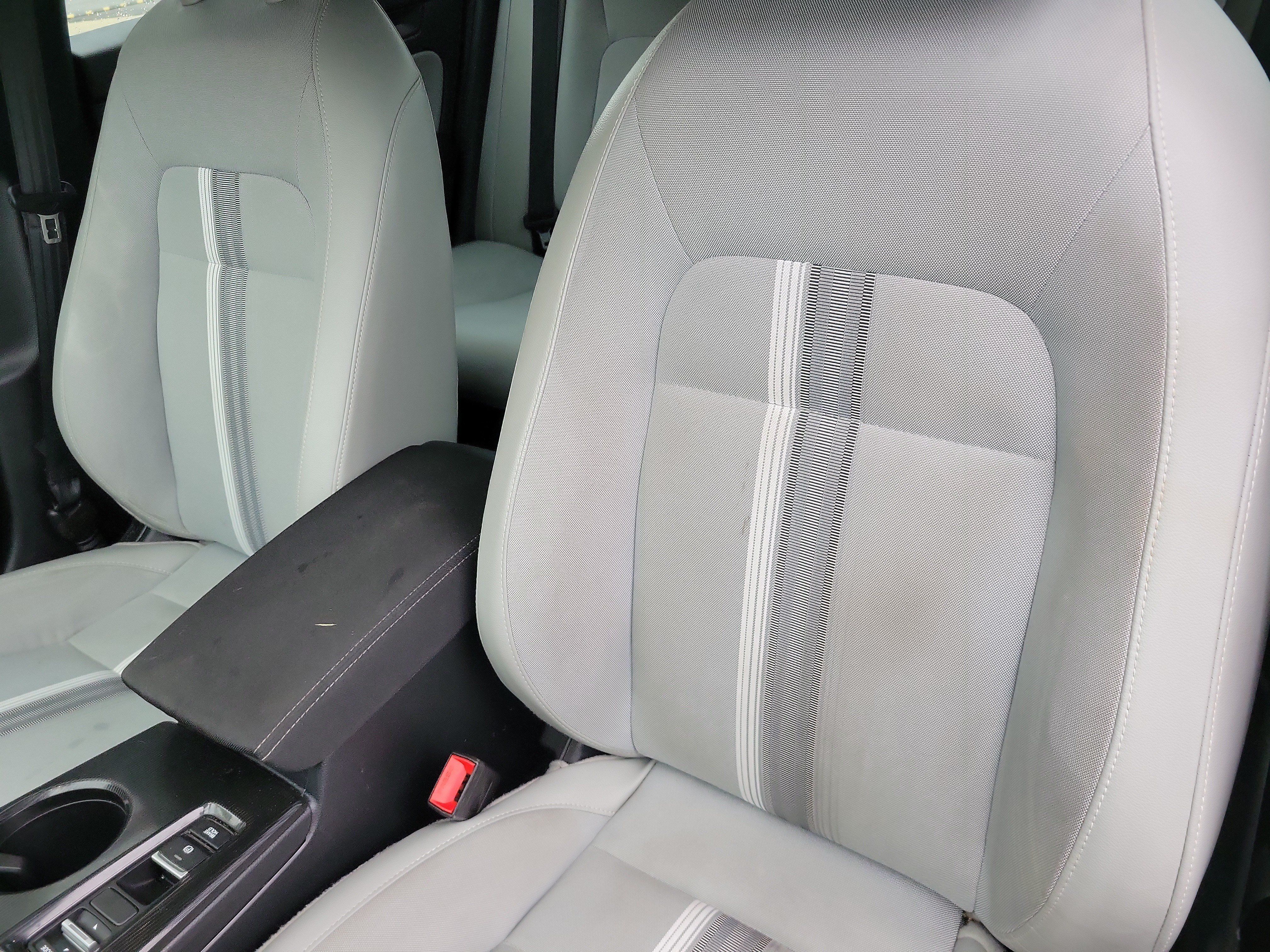 Used 2025 Honda Civic Sport image 11