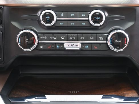 Used 2024 Ford F250 King Ranch image 41