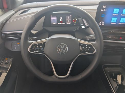 Used 2023 Volkswagen ID.4 Pro S Plus RWD image 23