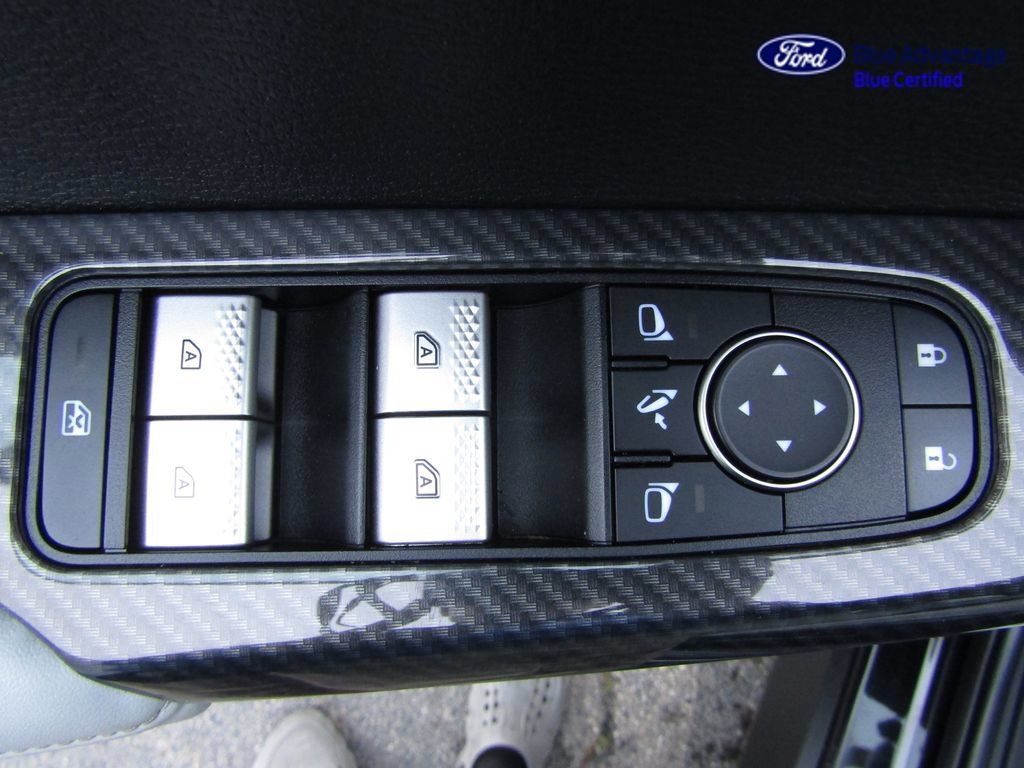 Used 2024 Mitsubishi Outlander SEL AWD/4WD image 25