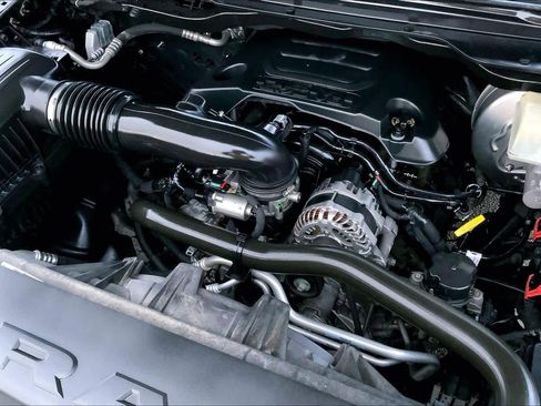 Used 2020 RAM 1500 Laramie w/ Sport Appearance Package image 28