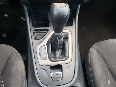 Used 2016 Jeep Cherokee Latitude image 20