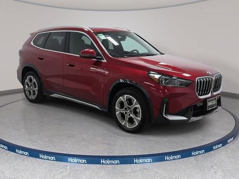 Certified 2026 BMW X1 xDrive28i w/ Technology Package AWD/4WD image 3