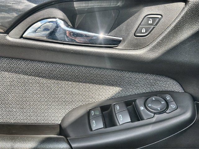 Used 2025 Chevrolet TrailBlazer LT AWD/4WD image 21