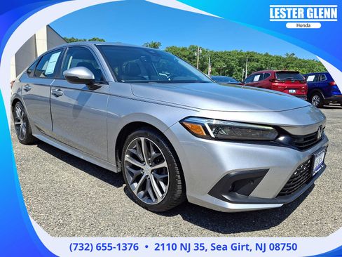 Used 2023 Honda Civic Touring image 1