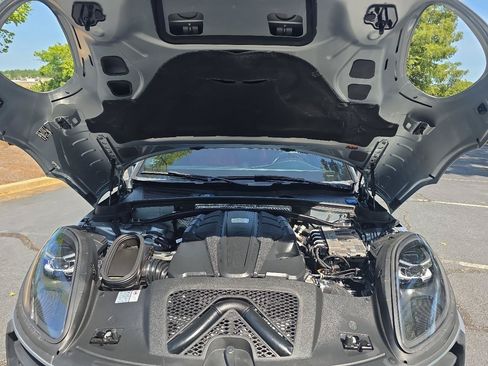 Used 2019 Porsche Macan S AWD/4WD image 11