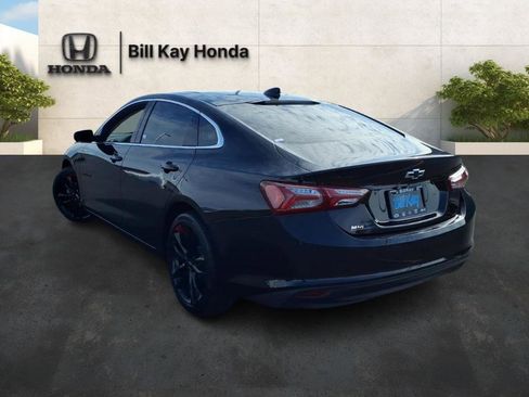 Used 2022 Chevrolet Malibu LT w/ Redline Edition image 6