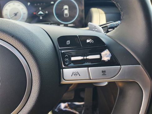 Used 2022 Hyundai Santa Cruz Limited image 25