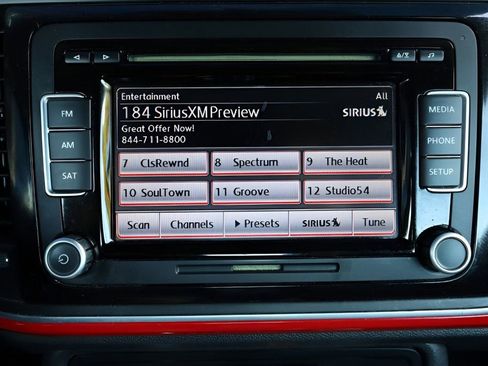 Used 2013 Volkswagen Beetle 2.5 image 20