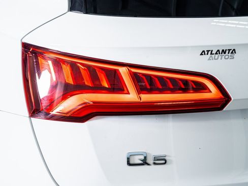 Used 2019 Audi Q5 2.0T Premium image 23