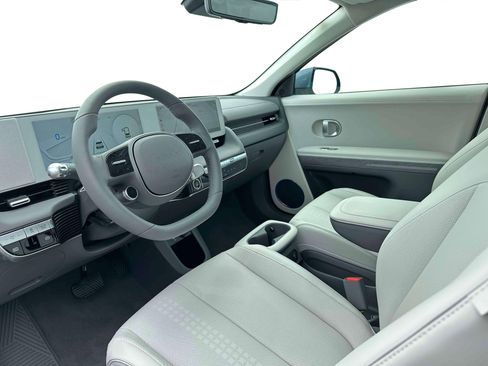 New 2024 Hyundai Ioniq 5 Limited image 14