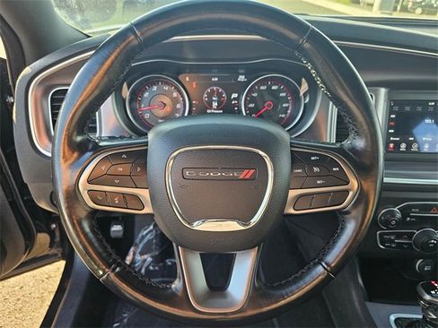 Used 2021 Dodge Charger SXT w/ Leather Interior Group image 17