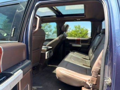 Used 2015 Ford F150 King Ranch w/ Equipment Group 601A Luxury AWD/4WD image 18