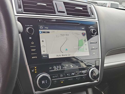 Used 2018 Subaru Outback 2.5i Premium image 29