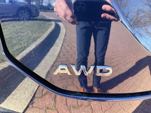 New 2025 Honda Pilot Touring image 11