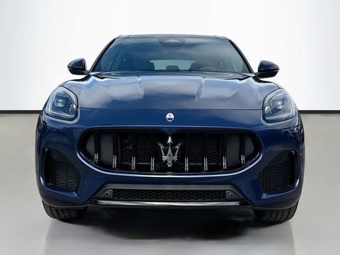 New 2025 Maserati Grecale Modena image 8