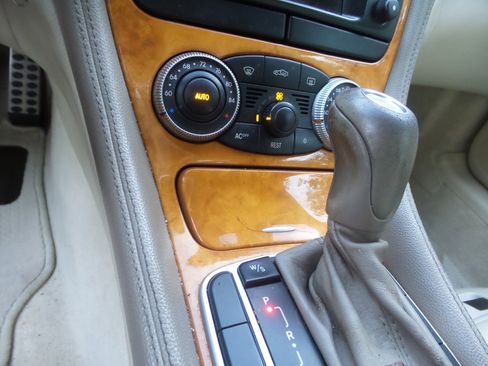 Used 2003 Mercedes-Benz SL 500 image 57