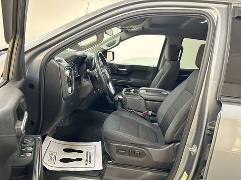 Used 2020 GMC Sierra 1500 Elevation w/ Elevation Value Package image 9