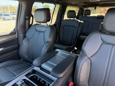 New 2026 Jeep Grand Wagoneer Limited AWD/4WD image 46