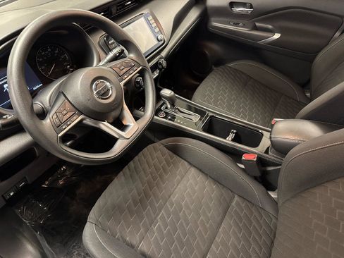 Used 2021 Nissan Kicks SV FWD image 9