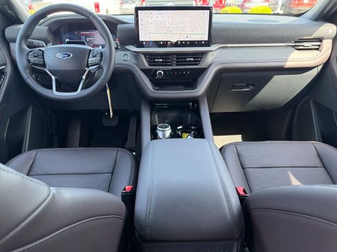 New 2026 Ford Explorer Platinum w/ LUX Leather Package AWD/4WD image 21